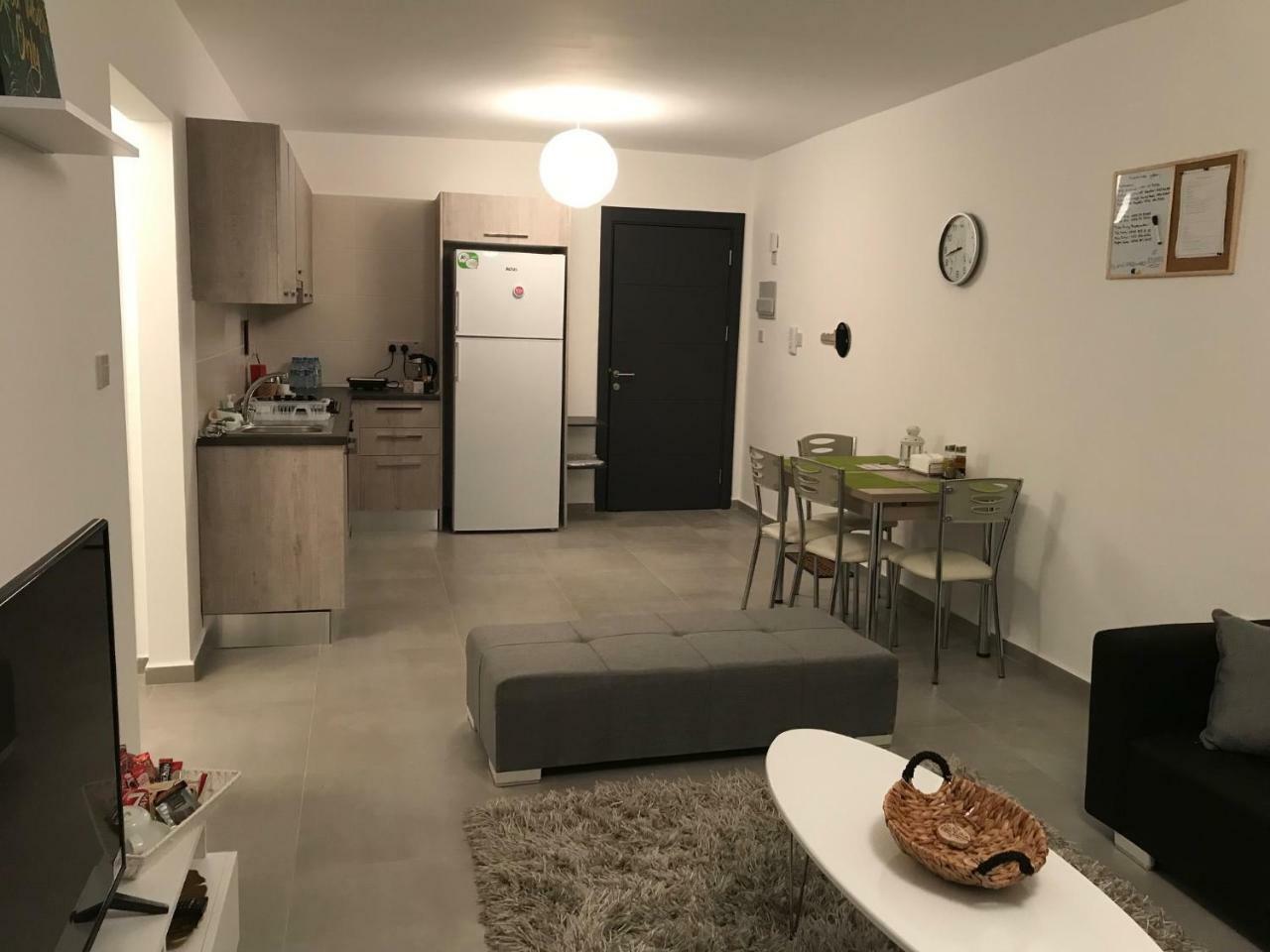 Cozy Flat In The Heart Of North Nicosia --- 55-1 Apartamento Exterior foto